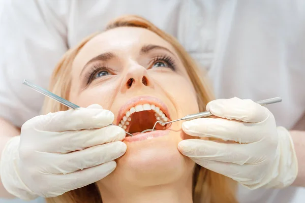 Patient at dental check up — Stock Photo