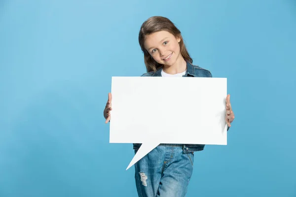 Little girl with speech bubble — Stock Photo