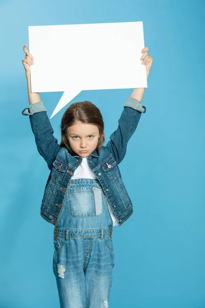 Little girl with speech bubble — Stock Photo