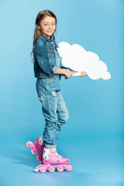 Chica en patines con burbuja de habla - foto de stock