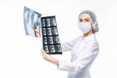 Doktor Röntgen görüntü holding