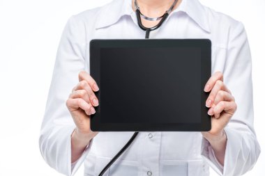 doktor dijital tablet tutuyor