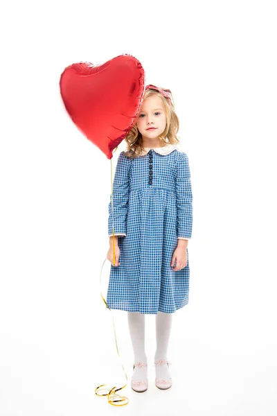 Menina com balão em forma de coração — Fotografia de Stock