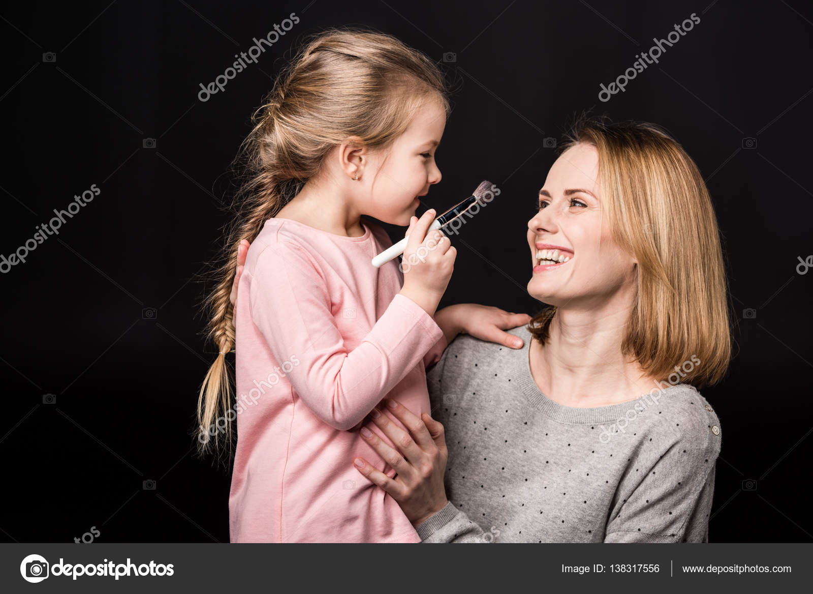 Zwarte moeder dochter lesbiennes