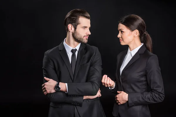 Jóvenes empresarios seguros — Foto de Stock