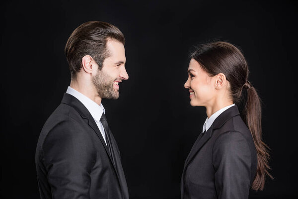 Молодые счастливые предприниматели
