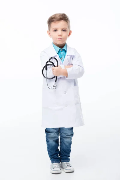 Chłopiec w kostium lekarza — Zdjęcie stockowe