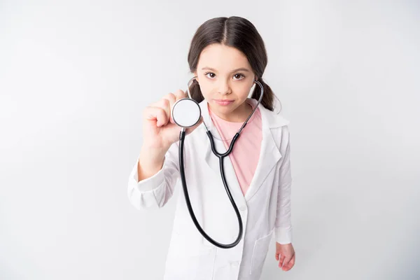Dziewczyna w stroju lekarza — Zdjęcie stockowe