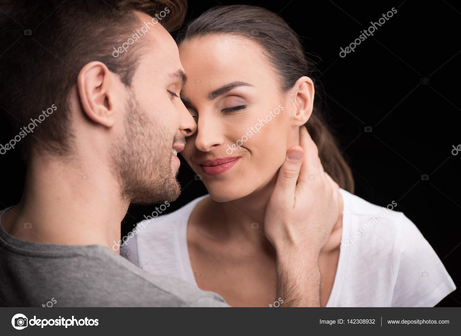 Beautiful couple in love — Stock Photo © IgorTishenko 142308932