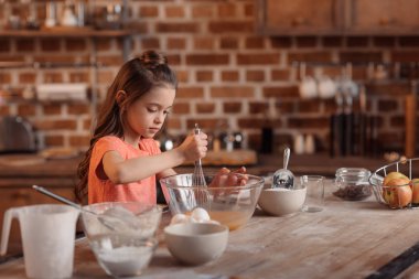 little girl baking pastry clipart