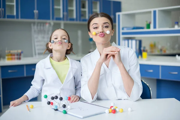 Teacher and student scientists — Stock Photo, Image