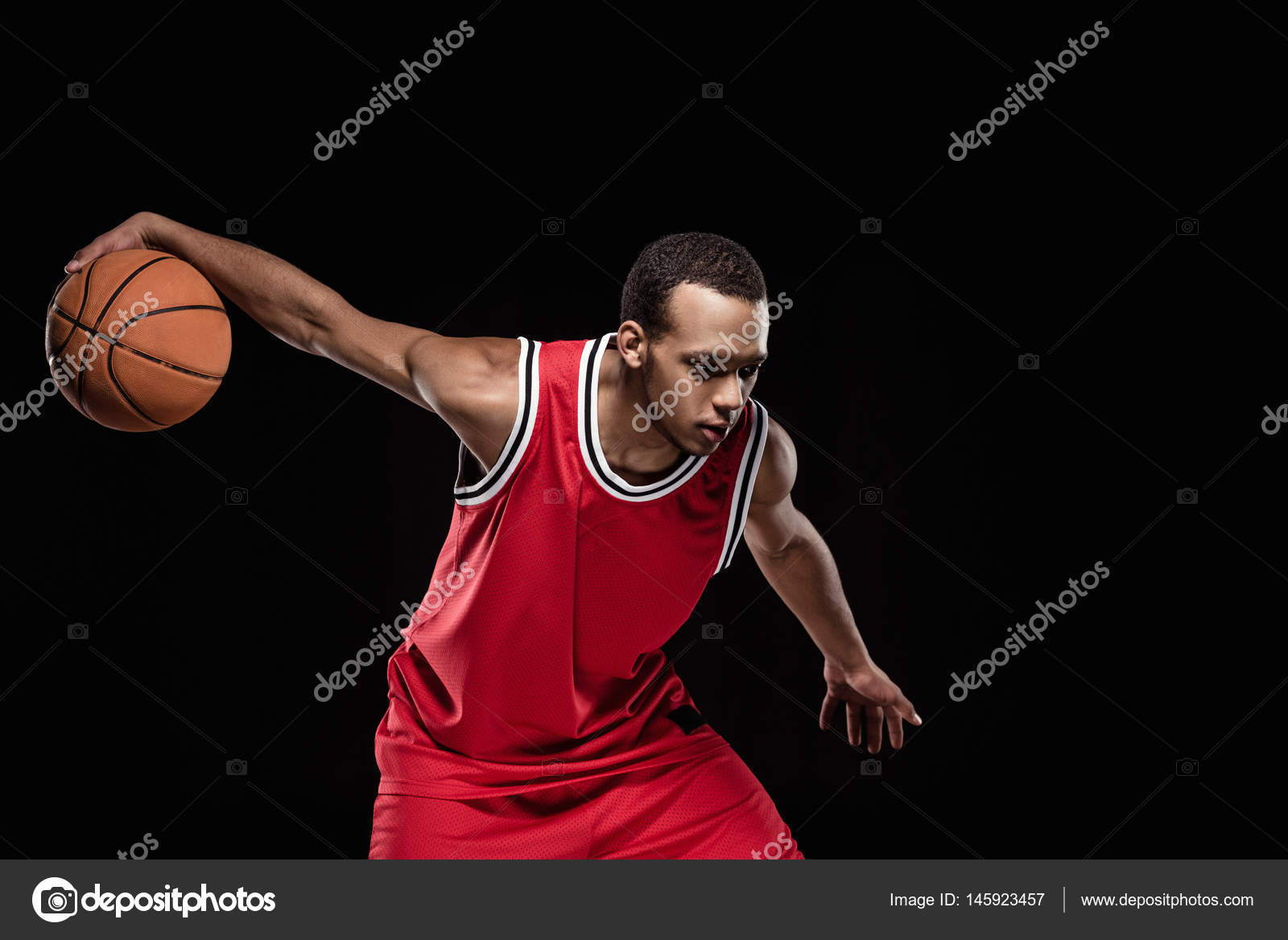 Basketball player with ball — Stock Photo © IgorTishenko 145923457