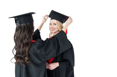 Genç kadınlarda mutlu mortarboards 