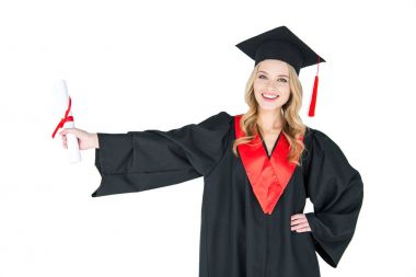 Öğrenci holding diploma 