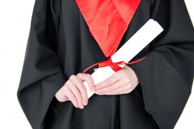 Öğrenci holding diploma 