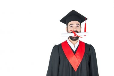 Öğrenci holding diploma 