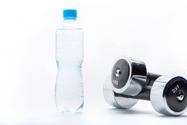 spor malzemeleri üzerine beyaz izole