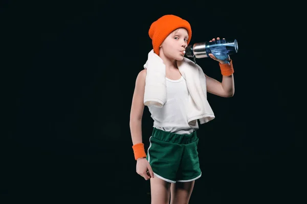 Sporty boy drinking water — Stock Photo, Image