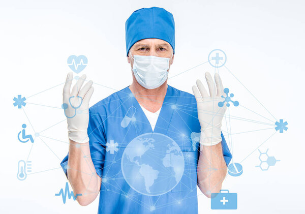 Старший хирург
