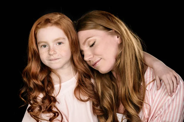 Beautiful mother and daughter — Stock Photo, Image