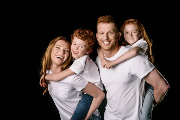 Gelukkig roodharige familie — Stockfoto