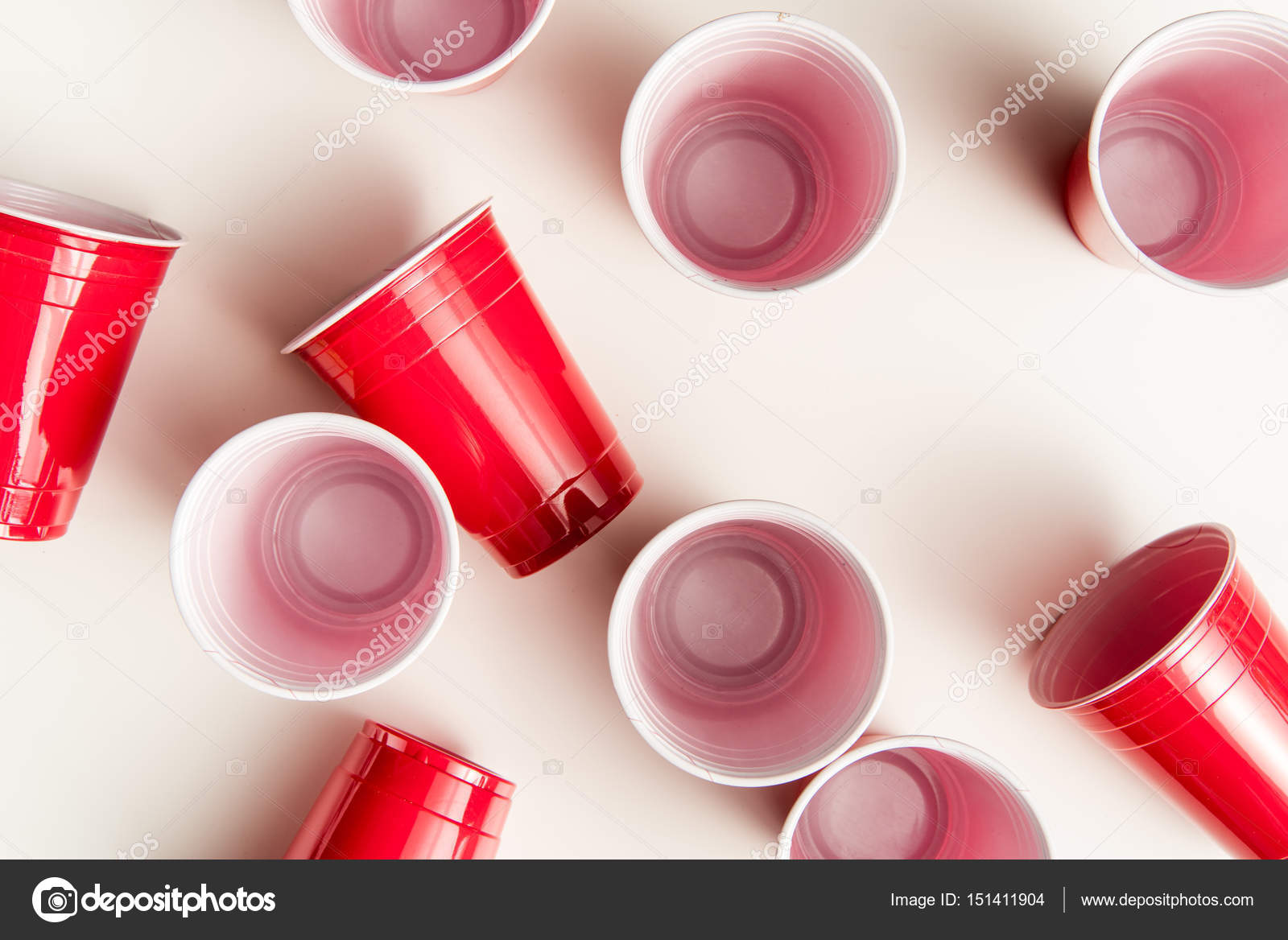 plastic cups plastic cups
