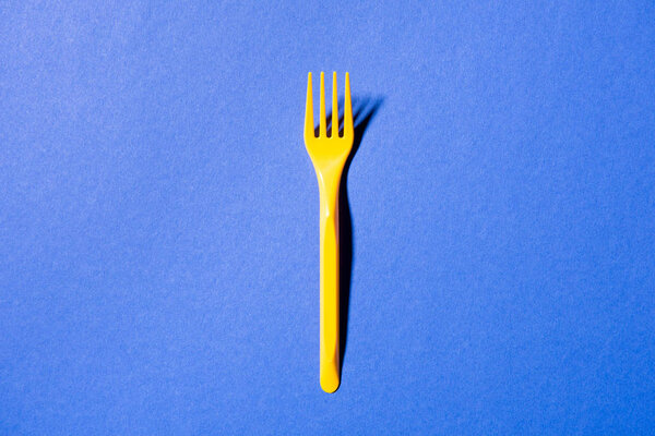 disposable plastic fork