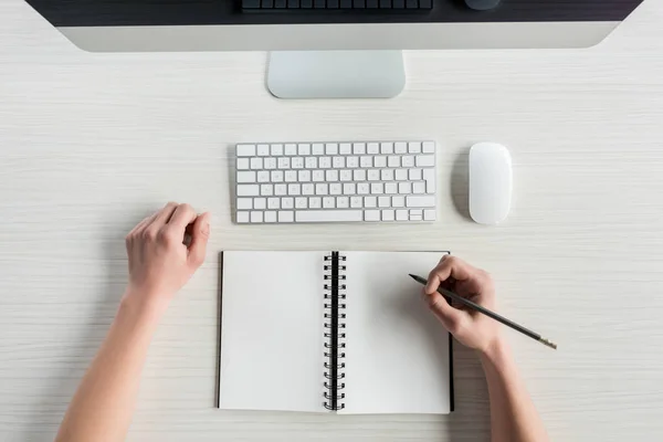 Student doing homework — Stock Photo, Image