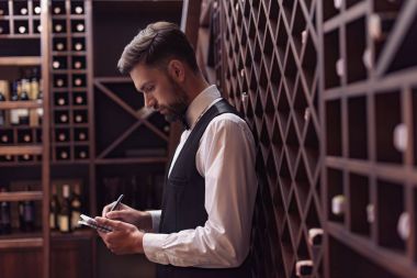 Sommelier Şarap mahzeni