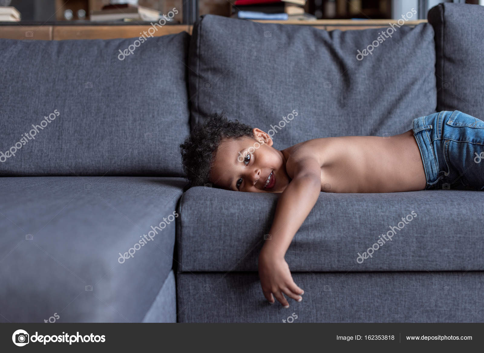 Little kid online couch