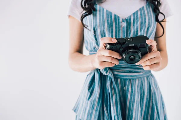 Woman holding photo camera — Stock Photo, Image