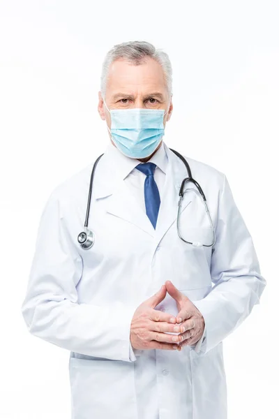 Врач в медицинской маске — стоковое фото