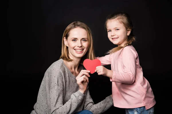 Mãe feliz com filha — Fotografia de Stock