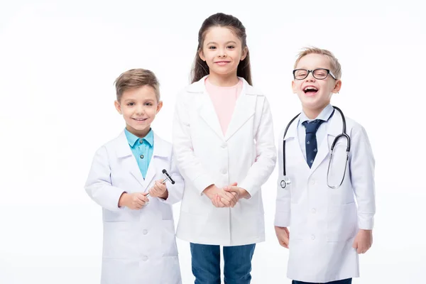 Kids playing doctors — Stock Photo