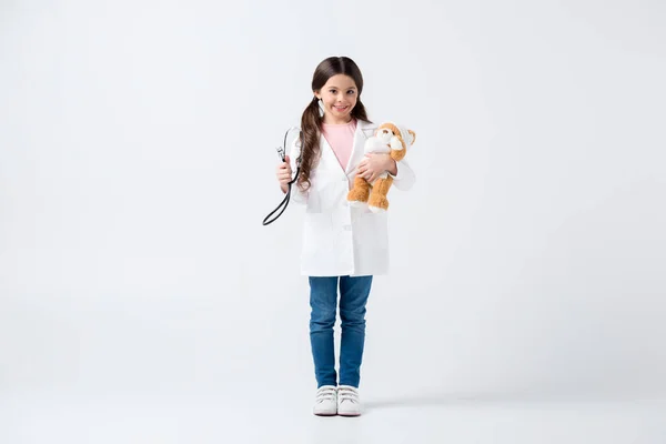 Bambina giocare medico — Foto stock