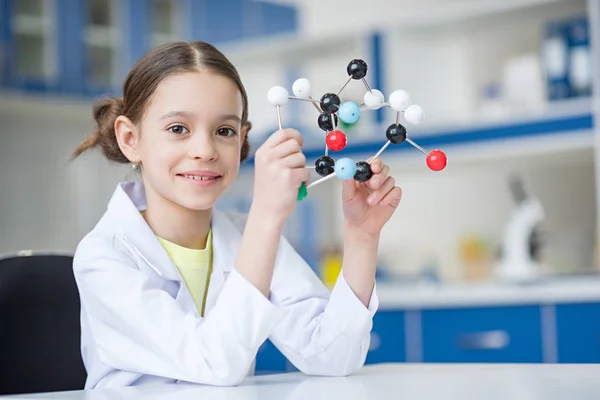 Cientista menina — Fotografia de Stock