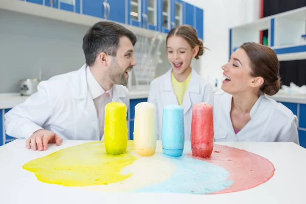 Scientists making experiment — Stock Photo