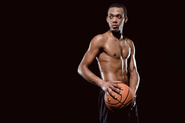 Jogador de basquete com bola — Fotografia de Stock