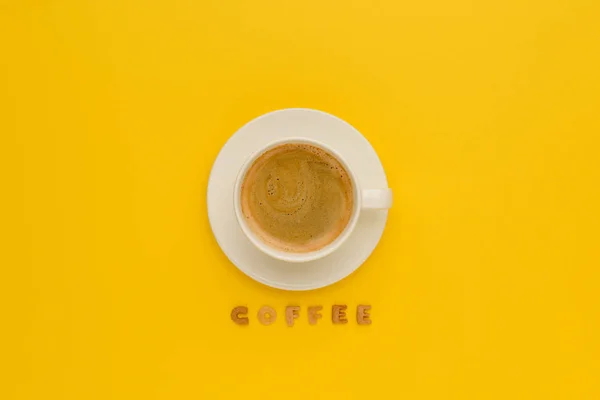 Cup of fresh coffee — Stock Photo