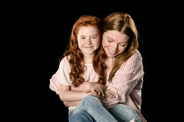 Hermosa madre e hija - foto de stock