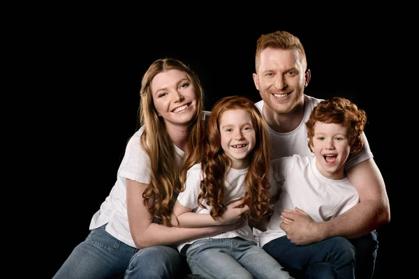 Joyeux rousse famille — Photo de stock