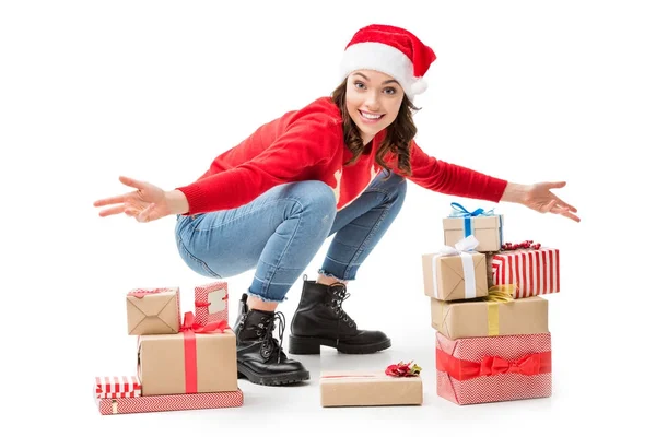 Donna sul pavimento con regali di Natale — Foto stock