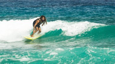 sörfçü bir dalga etkisi film, 30.12.2016, Dominicana bekliyorum