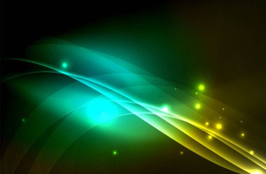 Karanlıkta parlayan dumanlı dalgalar