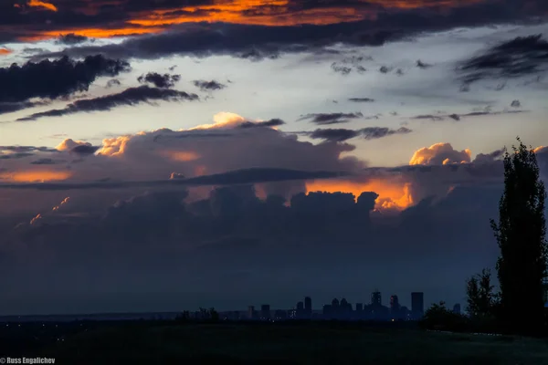 Calgary, Alberta, Canadá, vista de Cranston — Fotografia de Stock