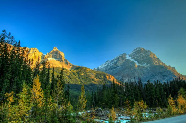 Jezioro Szmaragdowe, Park Narodowy Yoho, Bc, Kanada — Zdjęcie stockowe