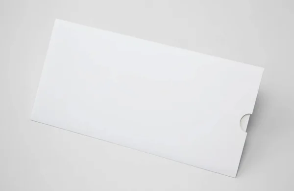 Puste koperty białe E65 szablon, na białym tle — Zdjęcie stockowe