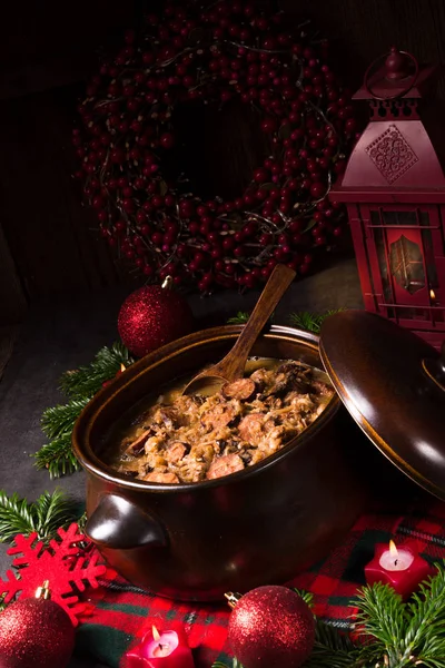 Bigos Lehçe geleneksel çanak  