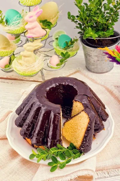 Pools Chocolade Babka Achtergrond — Stockfoto