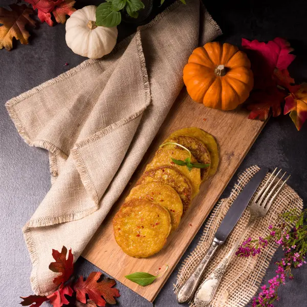 Potato pancakes with pumpkin — Stock Photo, Image